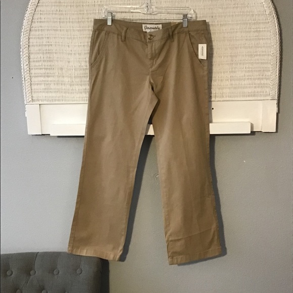 Aeropostale Women’s Classic Twill Pants (NWT) - Picture 2 of 8